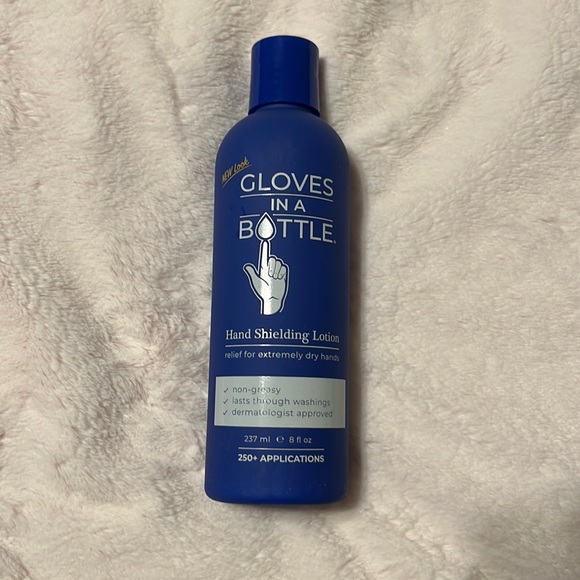 Gloves in a Bottle Skincare Gloves In A Bottle 8 Fl Oz Poshmark